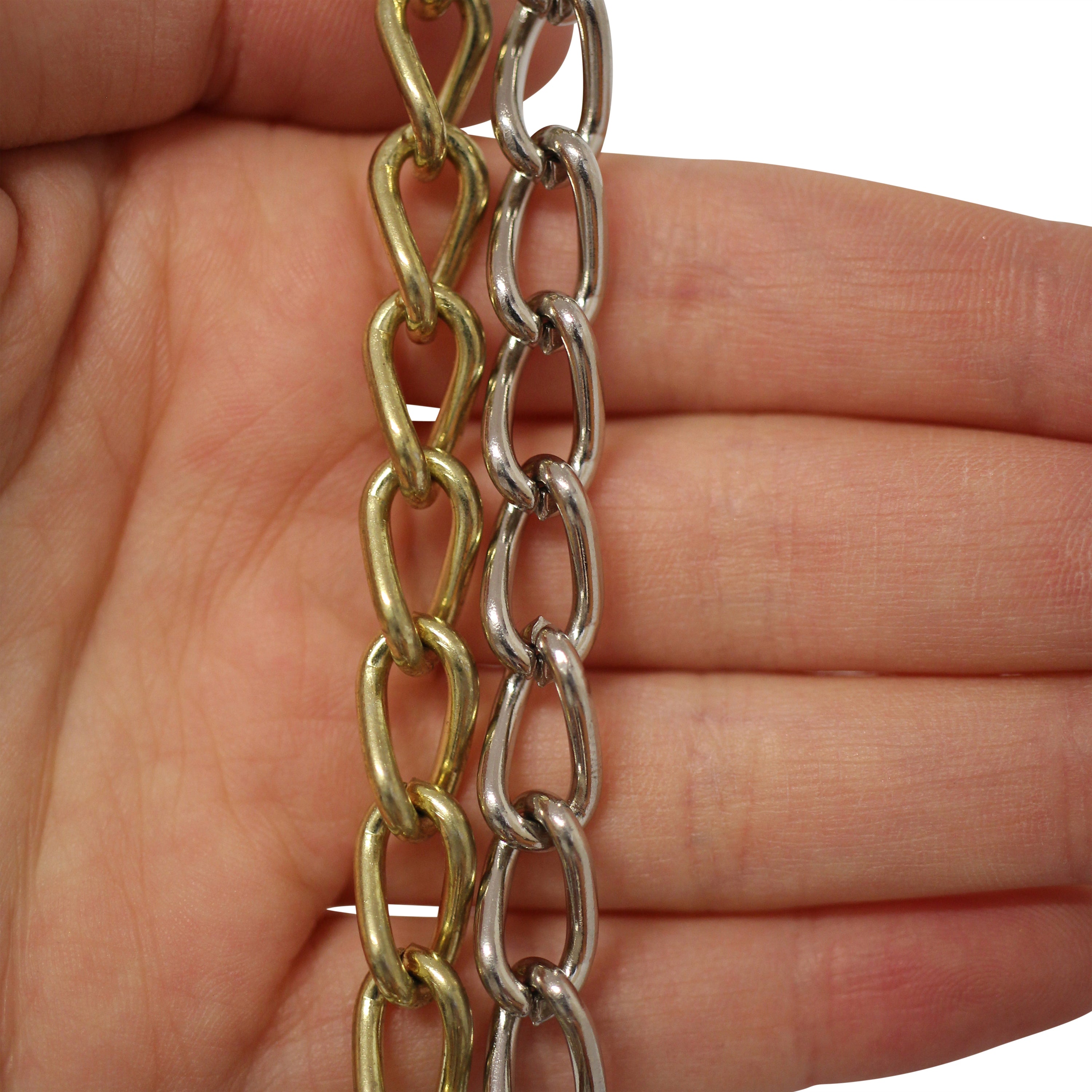 Reel CH-ST54L-U15] Steel Twist Clock Chain (164FT-REEL) | RCH Hardware